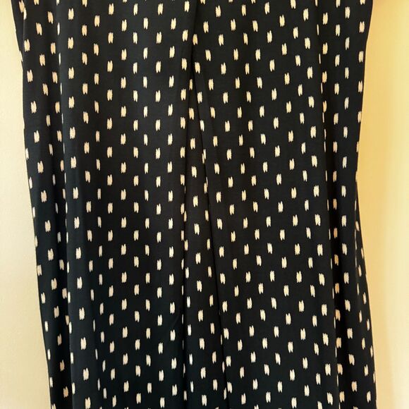J. Jill Wearever Black and White Knee Length  Pleated Dress Size Medium - Picture 4 of 7